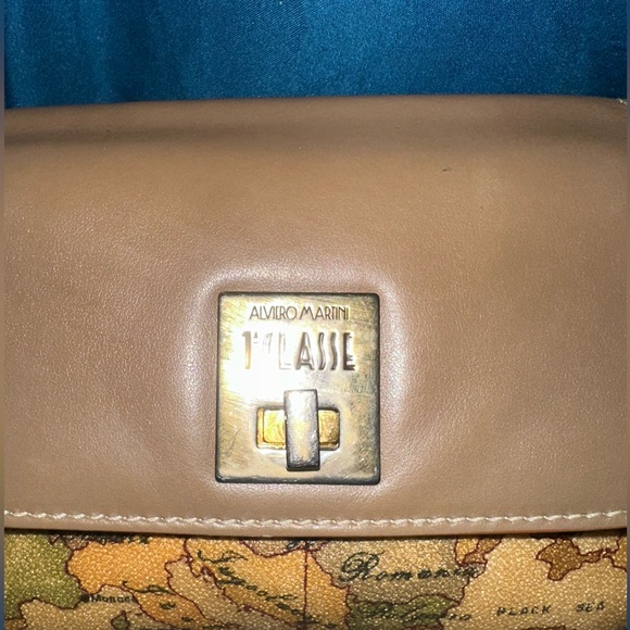 Alviero Martini 1’Classe mini crossbody bag - Picture 2 of 9